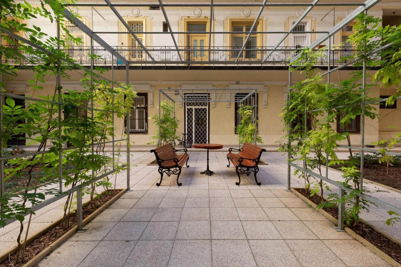 H29 Vivien Apartman Apartamento Budapeste Exterior foto